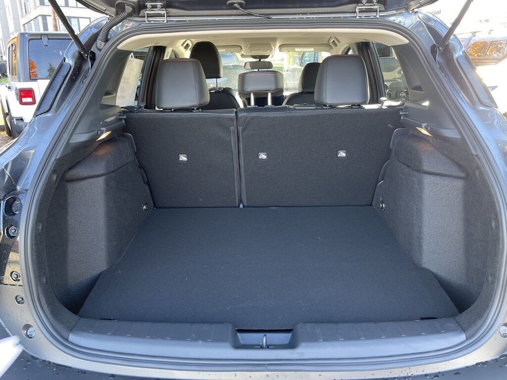 2025 Nissan Kicks SR Beaverton OR