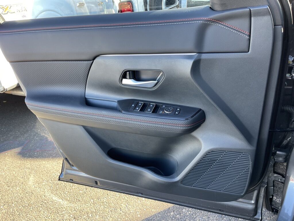 2025 Nissan Kicks SR Beaverton OR
