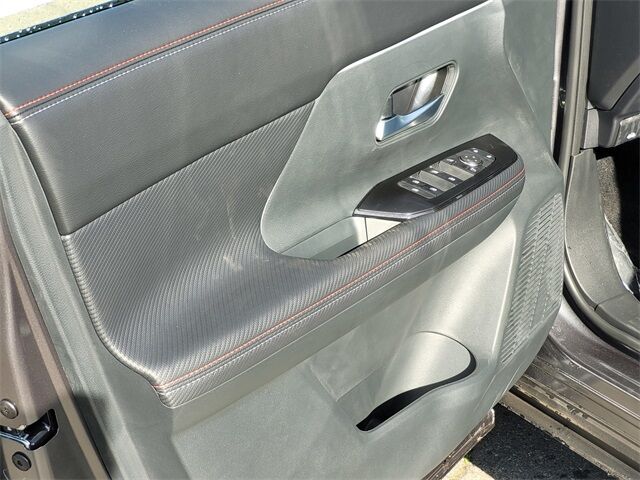 2025 Nissan Kicks SR Roseville CA