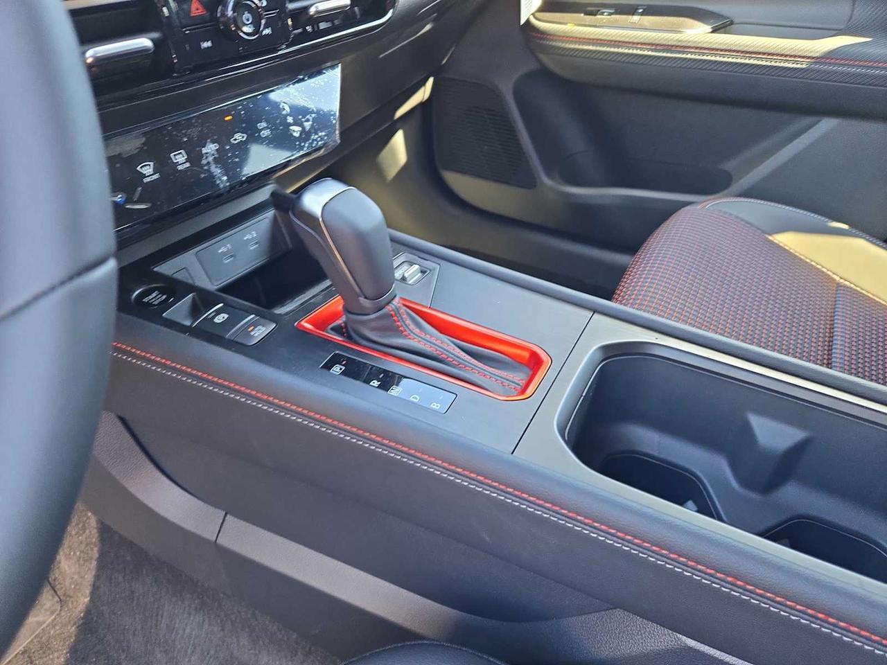 2025 Nissan Kicks SR Medford MA