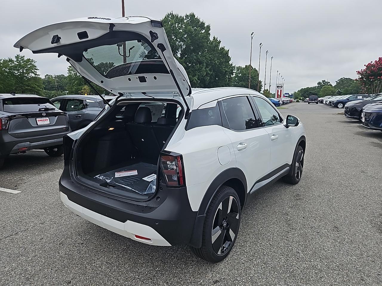 2025 Nissan Kicks SR Waldorf MD