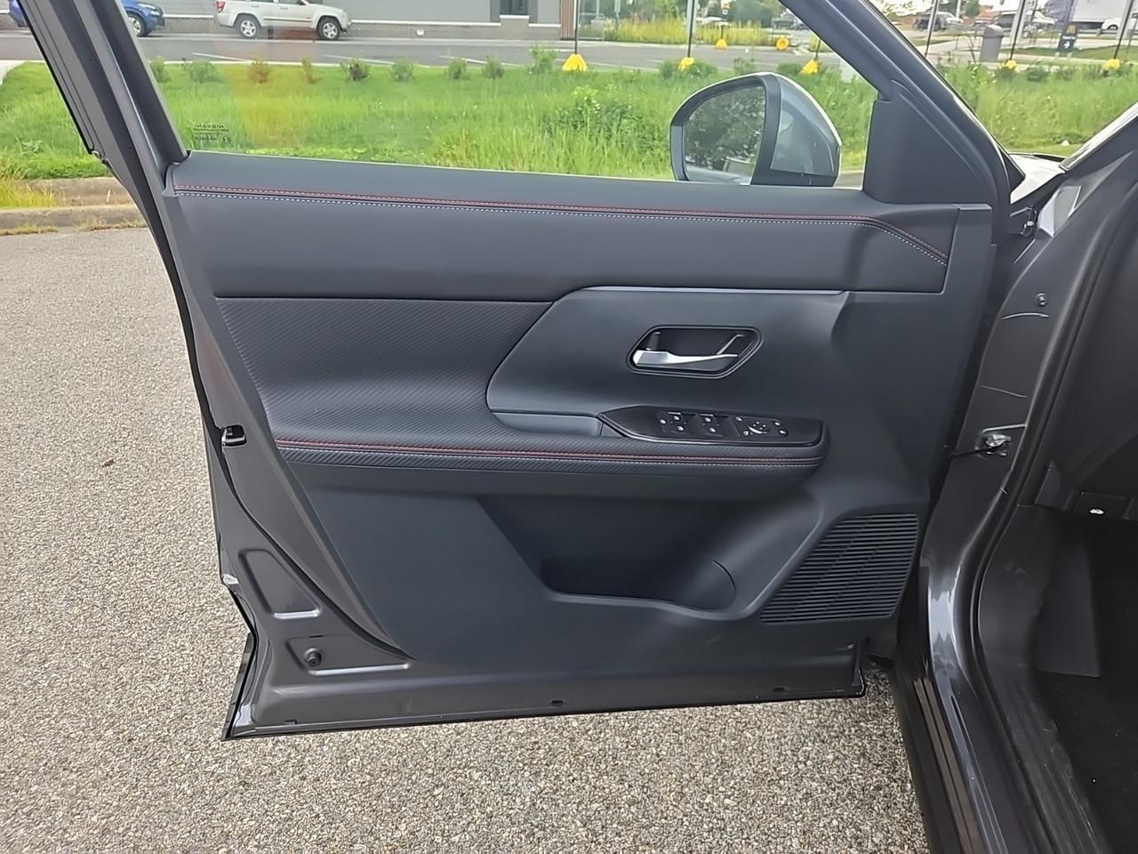 2025 Nissan Kicks SR Waldorf MD
