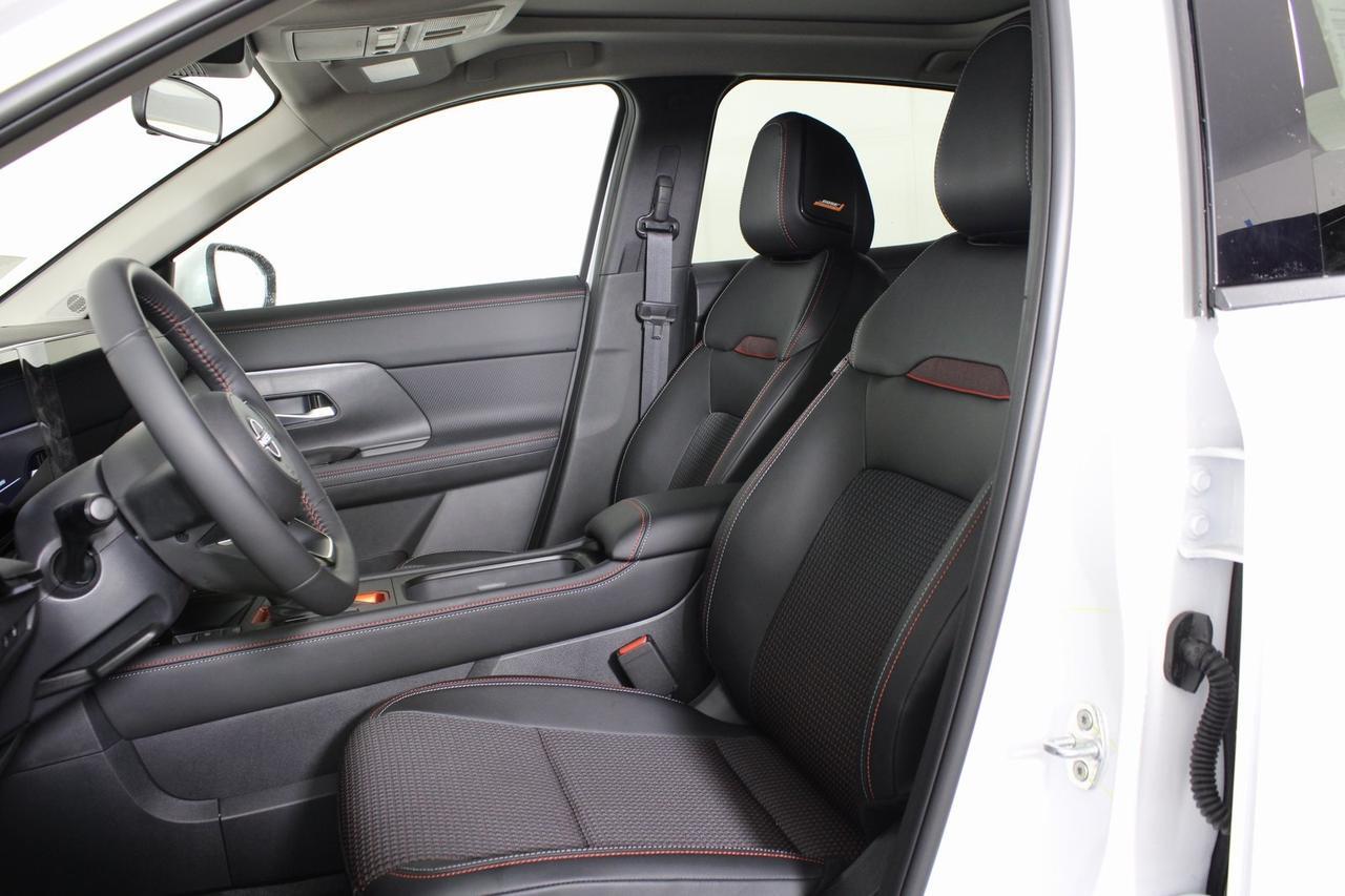 2025 Nissan Kicks SR Manassas VA