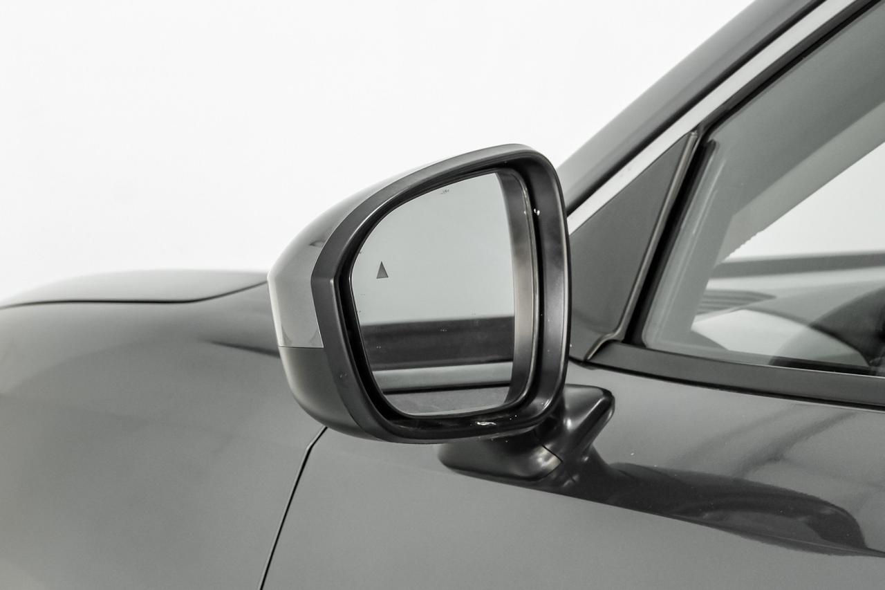 2025 Nissan Kicks SV BLIND SPOT EMERGENCY BRAKING LANE DEPARTURE ALERT REAR CAMERA KEYLESS START Carrollton TX