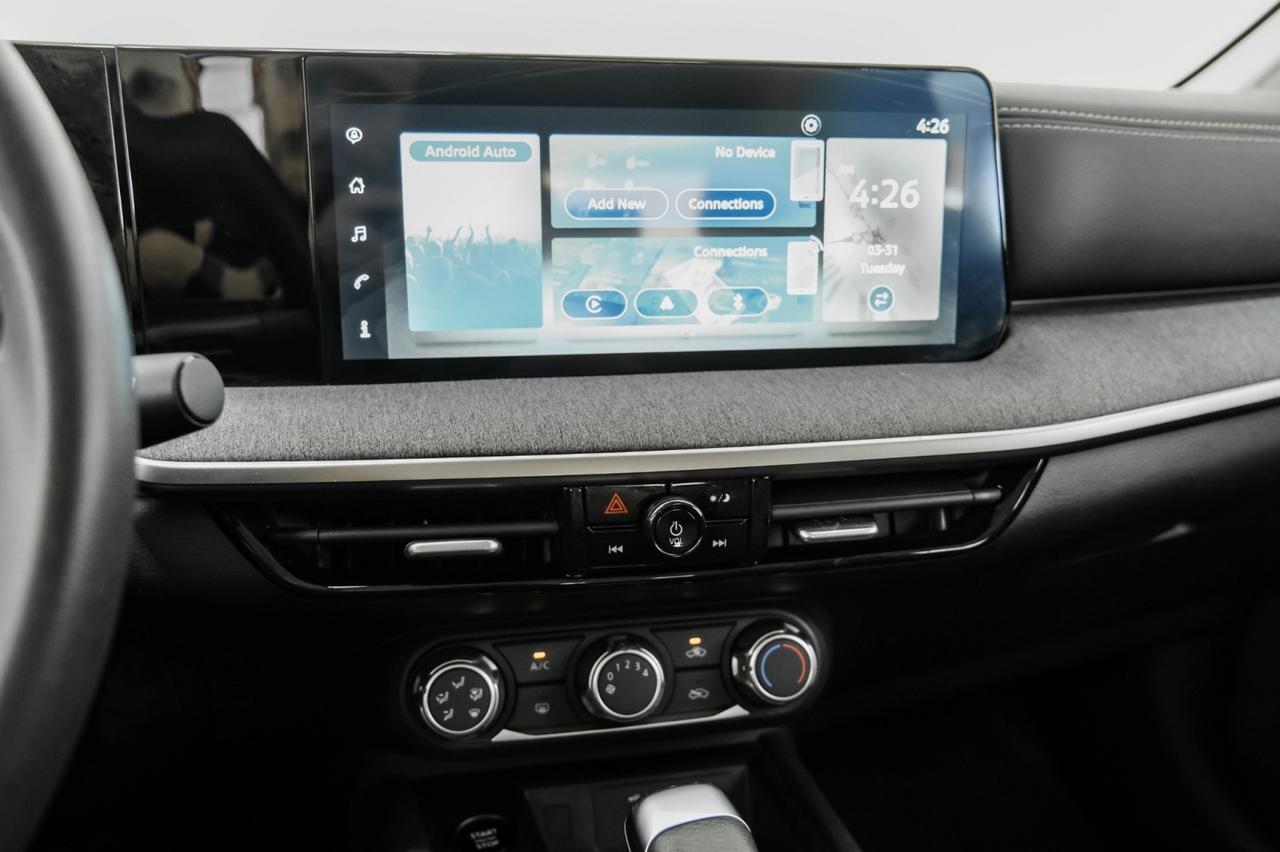 2025 Nissan Kicks SV BLIND SPOT EMERGENCY BRAKING LANE DEPARTURE ALERT REAR CAMERA KEYLESS START Carrollton TX