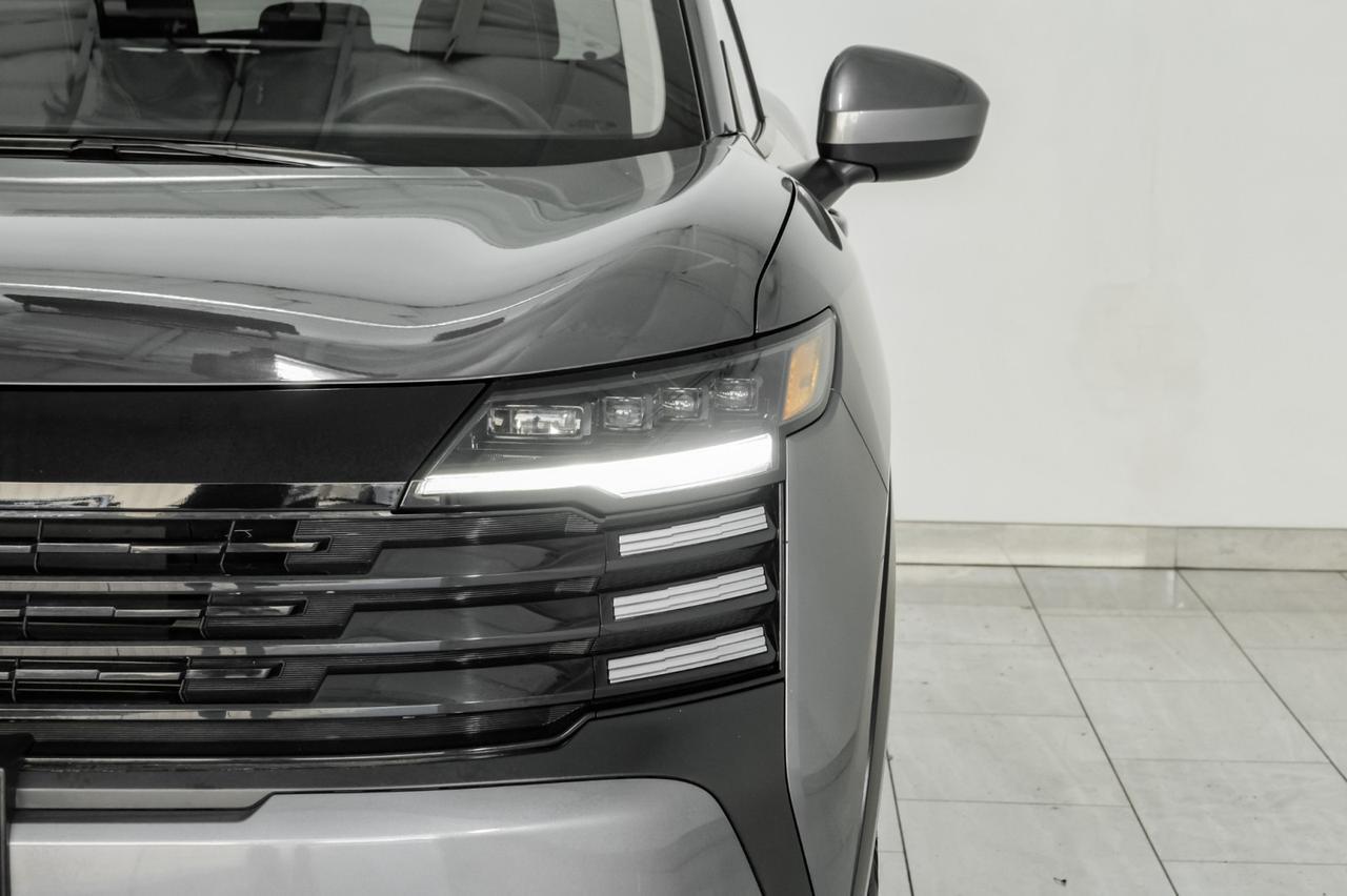 2025 Nissan Kicks SV BLIND SPOT EMERGENCY BRAKING LANE DEPARTURE ALERT REAR CAMERA KEYLESS START Carrollton TX