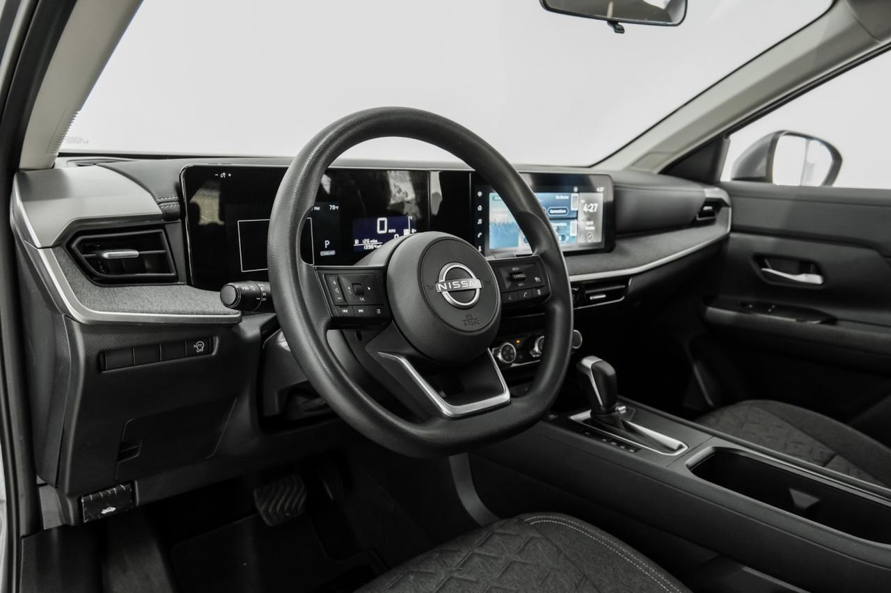 2025 Nissan Kicks SV BLIND SPOT EMERGENCY BRAKING LANE DEPARTURE ALERT REAR CAMERA KEYLESS START Carrollton TX