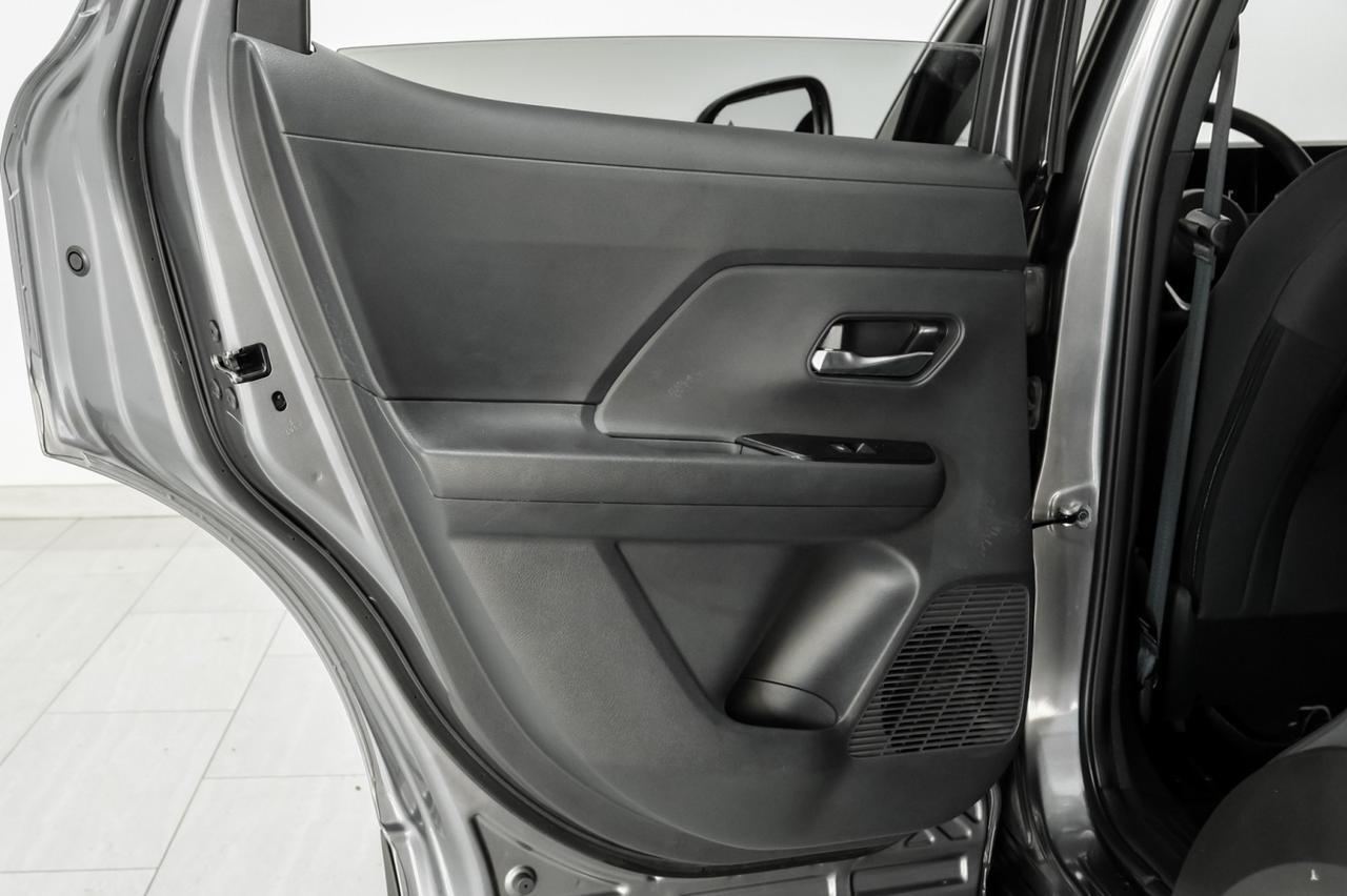 2025 Nissan Kicks SV BLIND SPOT EMERGENCY BRAKING LANE DEPARTURE ALERT REAR CAMERA KEYLESS START Carrollton TX