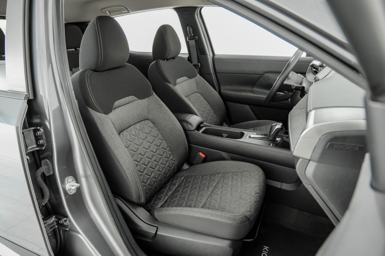 2025 Nissan Kicks SV BLIND SPOT EMERGENCY BRAKING LANE DEPARTURE ALERT REAR CAMERA KEYLESS START Carrollton TX