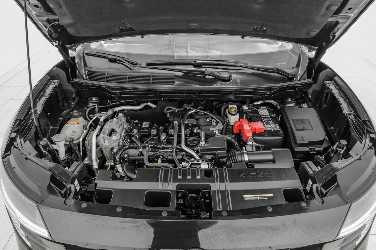 2025 Nissan Kicks SV BLIND SPOT EMERGENCY BRAKING LANE DEPARTURE ALERT REAR CAMERA KEYLESS START Carrollton TX