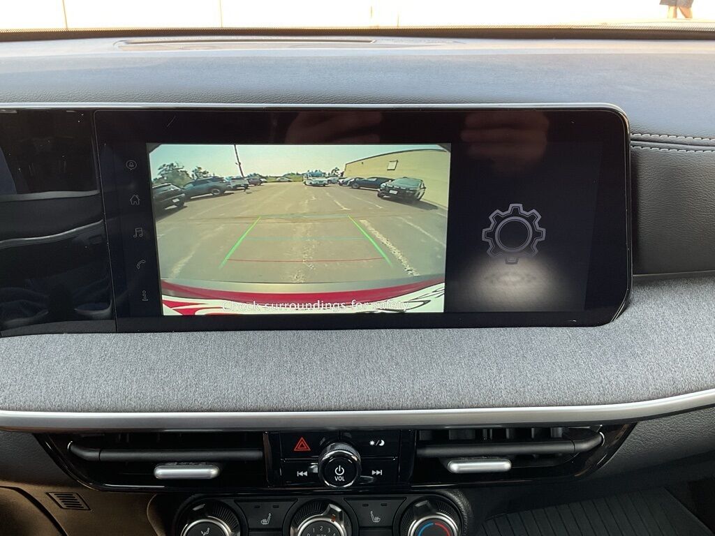 2025 Nissan Kicks SV Duluth MN