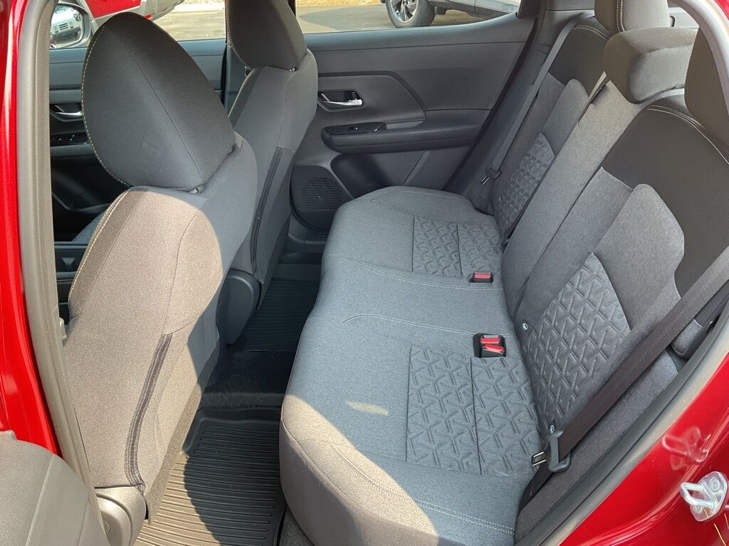 2025 Nissan Kicks SV Duluth MN