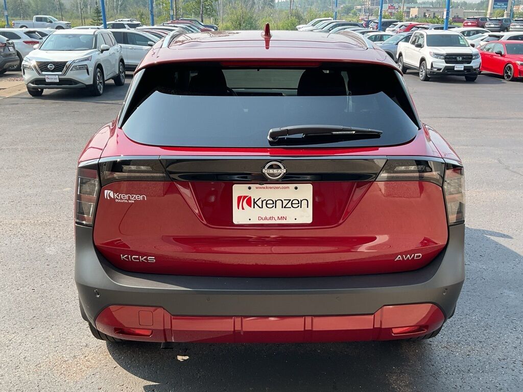 2025 Nissan Kicks SV Duluth MN