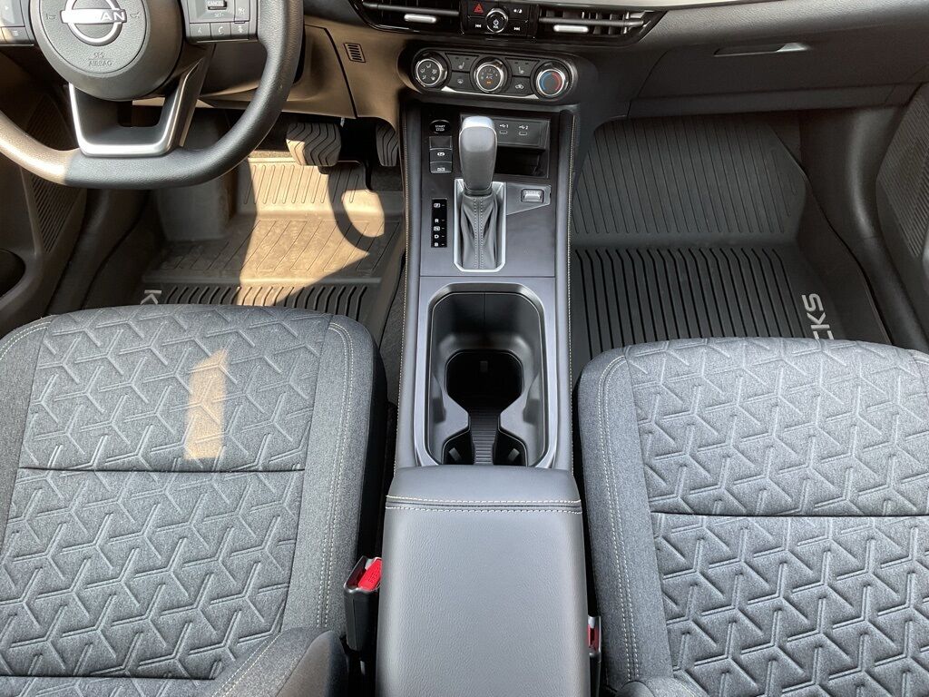 2025 Nissan Kicks SV Duluth MN