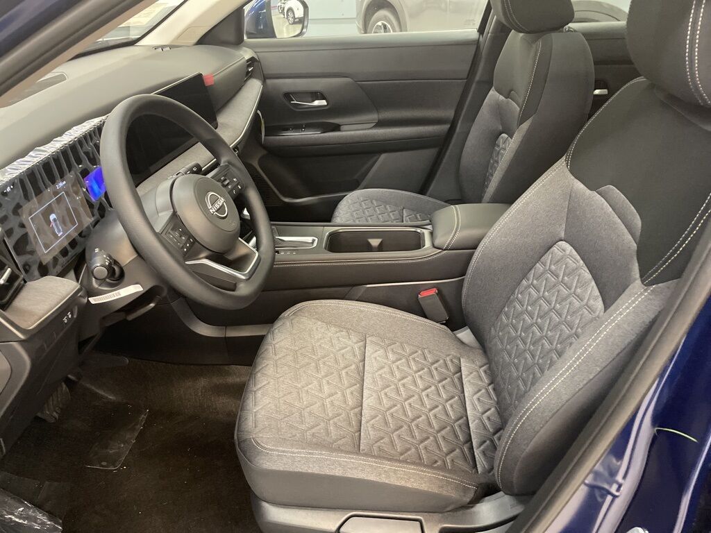 2025 Nissan Kicks SV Duluth MN