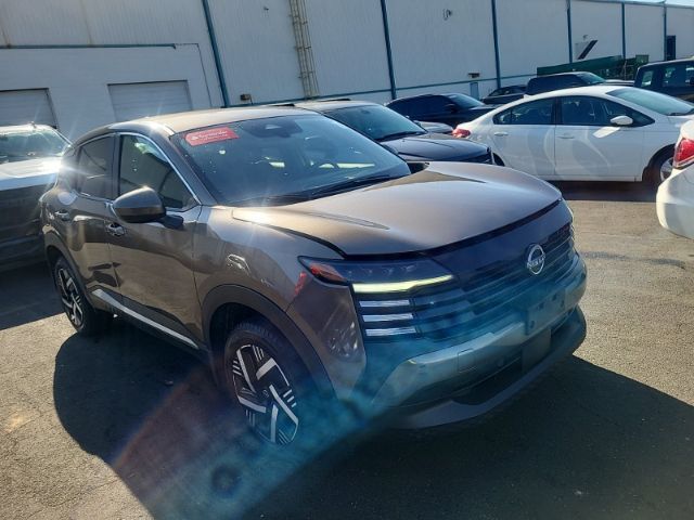 2025 Nissan Kicks SV FWD