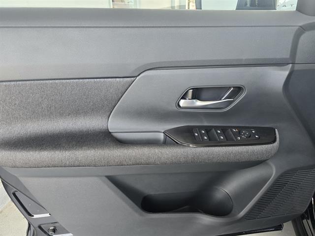 2025 Nissan Kicks SV FWD Seaside CA