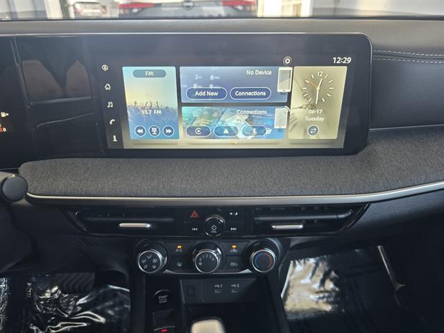 2025 Nissan Kicks SV FWD Seaside CA