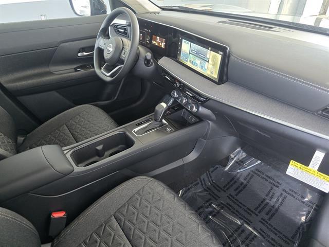 2025 Nissan Kicks SV FWD Seaside CA