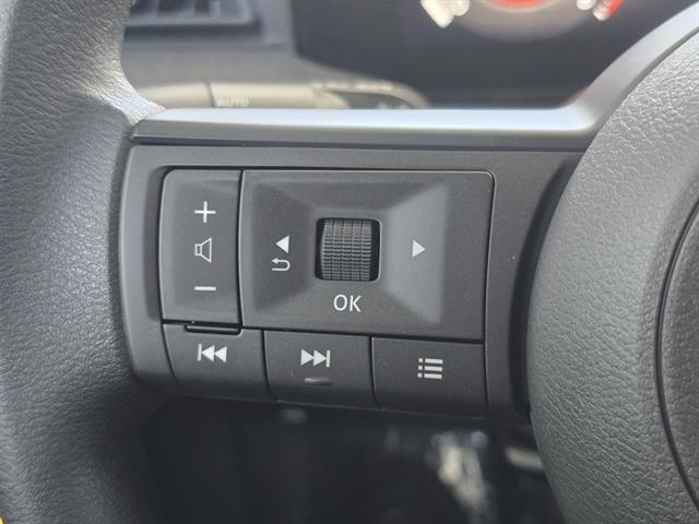 2025 Nissan Kicks SV FWD Seaside CA