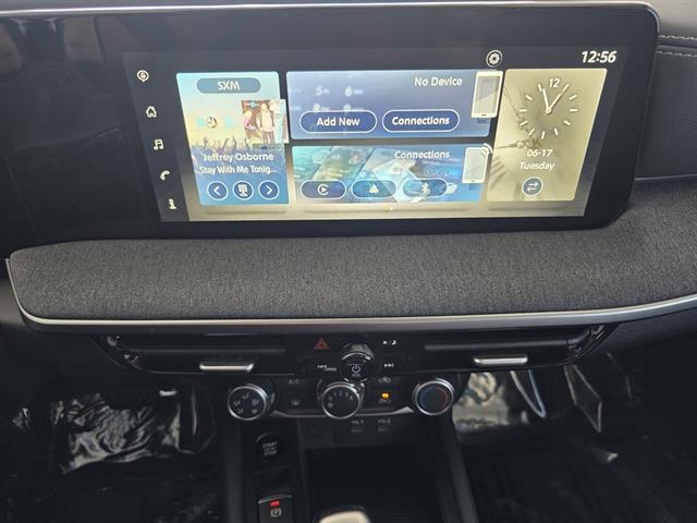 2025 Nissan Kicks SV FWD Seaside CA