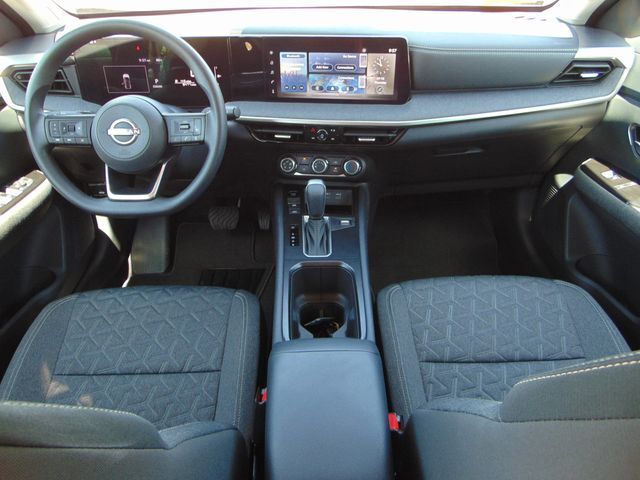 2025 Nissan Kicks SV Santa Fe NM