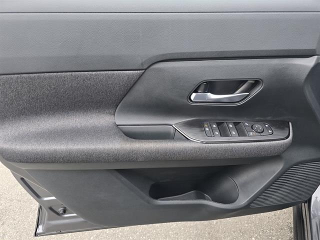 2025 Nissan Kicks SV Intelligent AWD Seaside CA
