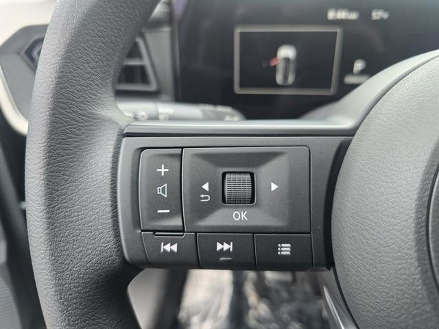 2025 Nissan Kicks SV Intelligent AWD Seaside CA