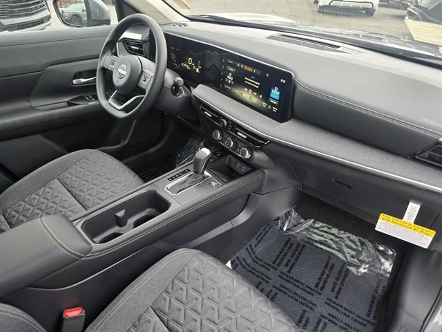 2025 Nissan Kicks SV Intelligent AWD Seaside CA