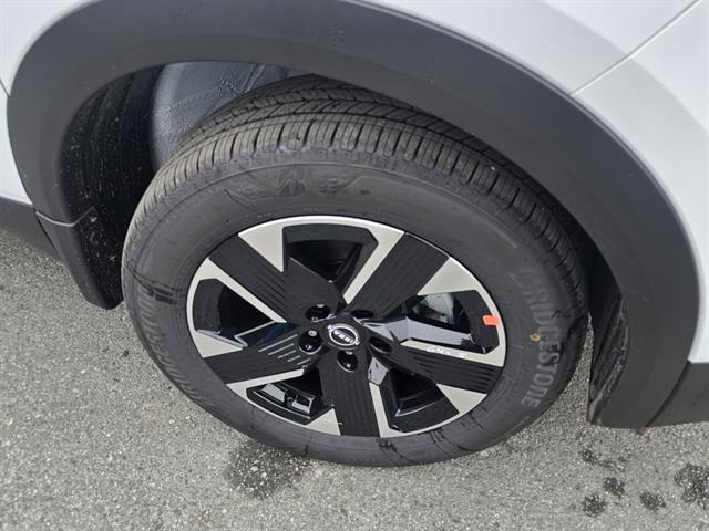 2025 Nissan Kicks SV Intelligent AWD Seaside CA