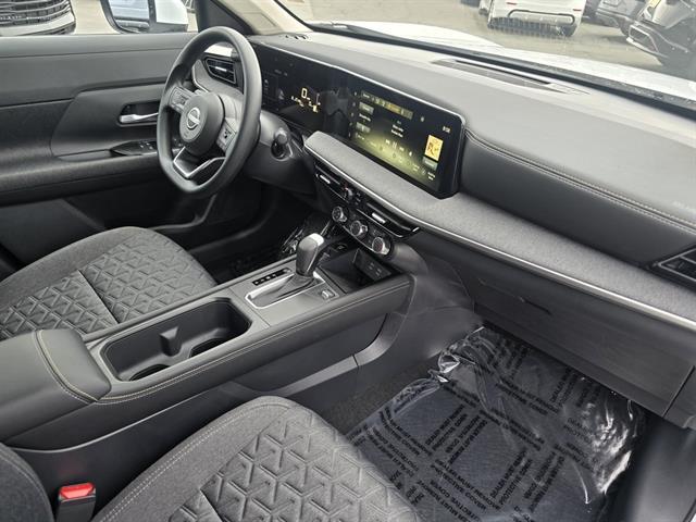 2025 Nissan Kicks SV Intelligent AWD Seaside CA