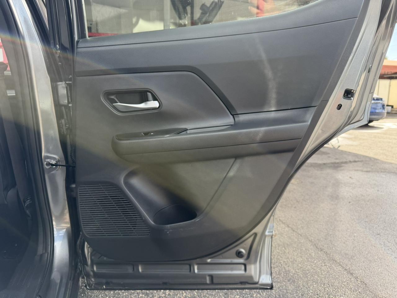 2025 Nissan Kicks SV Hollywood FL