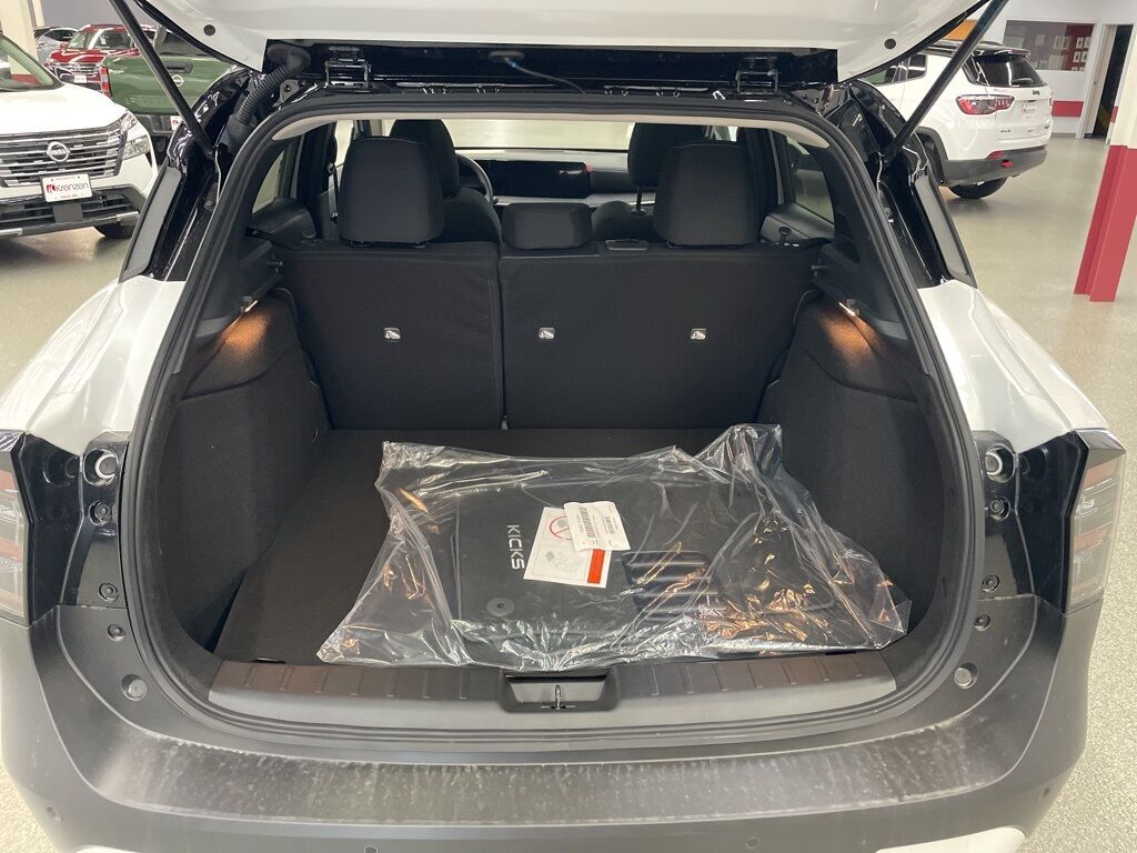 2025 Nissan Kicks SV PRM AWD Duluth MN