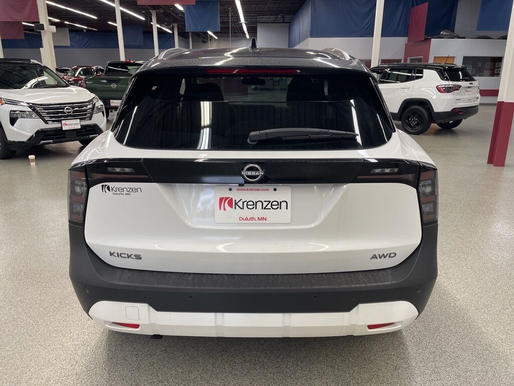 2025 Nissan Kicks SV PRM AWD Duluth MN