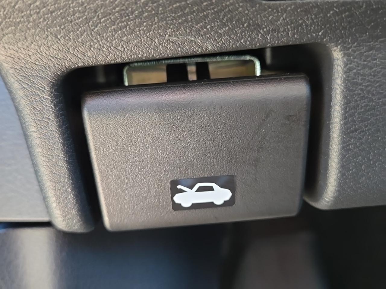 2025 Nissan Kicks SV Glen Burnie MD