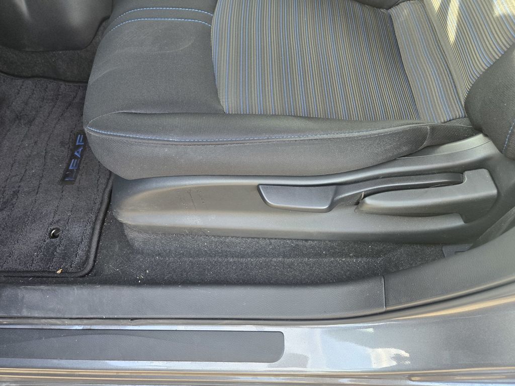 2025 Nissan LEAF S Folsom CA