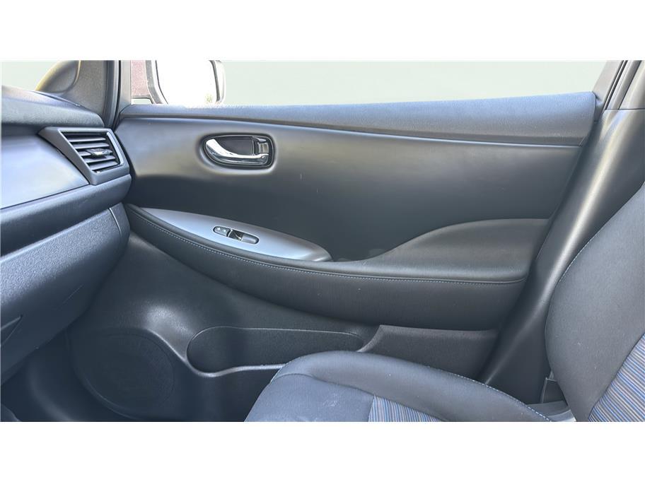 2025 Nissan LEAF S Hatchback 4D Folsom CA