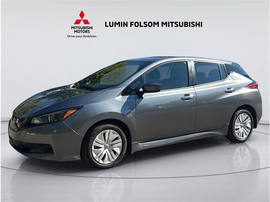 2025 Nissan LEAF S Hatchback 4D