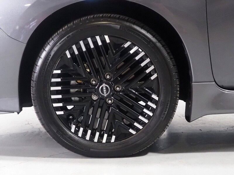 2025 Nissan LEAF SV PLUS *PROPILOT ASSIST, NAVIGATION, 360 VIEW CAMERAS, SAFETY ALERTS, ADAPTIVE CRUISE, HEATED SEATS/STEERING WHEEL, QUICK CHARGE, BLACK ALLOY WHEELS, APPLE CARPLAY Round Rock TX
