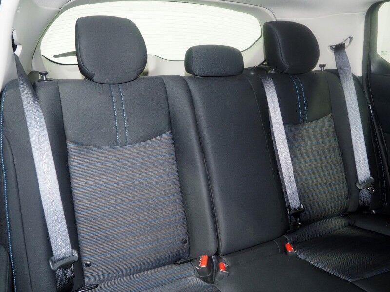 2025 Nissan LEAF SV PLUS *PROPILOT ASSIST, NAVIGATION, 360 VIEW CAMERAS, SAFETY ALERTS, ADAPTIVE CRUISE, HEATED SEATS/STEERING WHEEL, QUICK CHARGE, BLACK ALLOY WHEELS, APPLE CARPLAY Round Rock TX