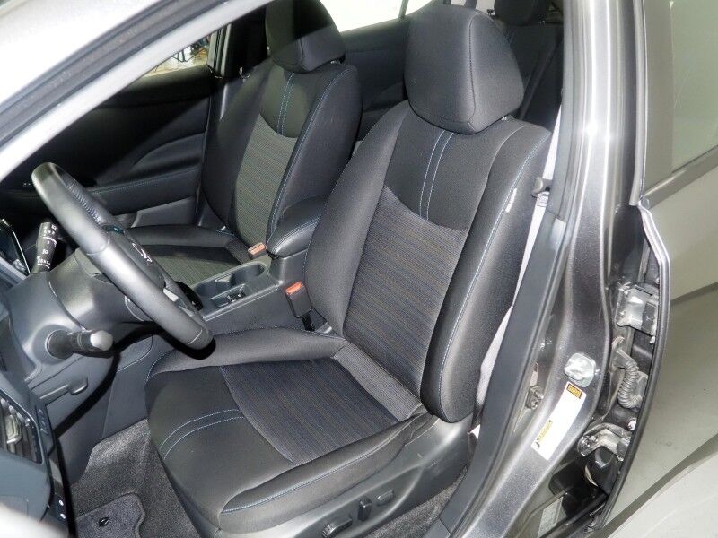 2025 Nissan LEAF SV PLUS *PROPILOT ASSIST, NAVIGATION, 360 VIEW CAMERAS, SAFETY ALERTS, ADAPTIVE CRUISE, HEATED SEATS/STEERING WHEEL, QUICK CHARGE, BLACK ALLOY WHEELS, APPLE CARPLAY Round Rock TX