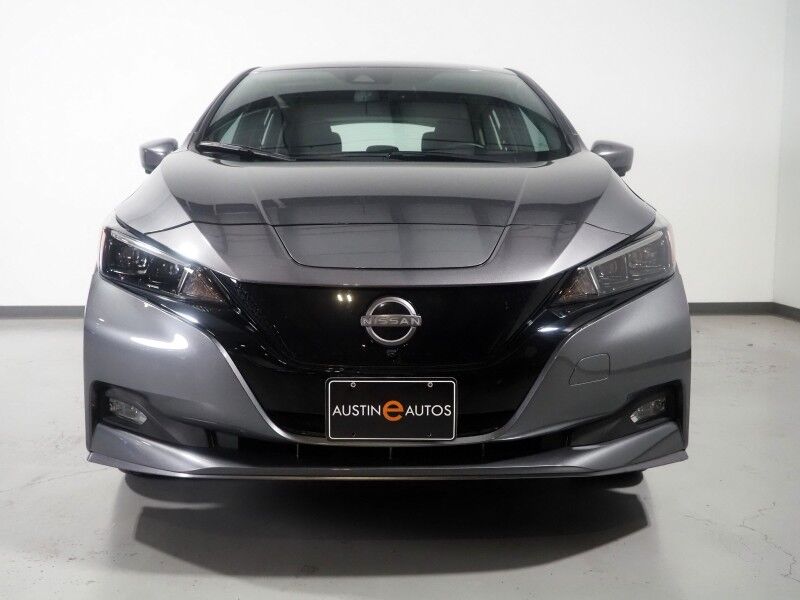2025 Nissan LEAF SV PLUS *PROPILOT ASSIST, NAVIGATION, 360 VIEW CAMERAS, SAFETY ALERTS, ADAPTIVE CRUISE, HEATED SEATS/STEERING WHEEL, QUICK CHARGE, BLACK ALLOY WHEELS, APPLE CARPLAY Round Rock TX
