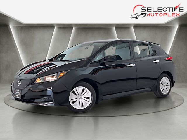 2025 Nissan Leaf