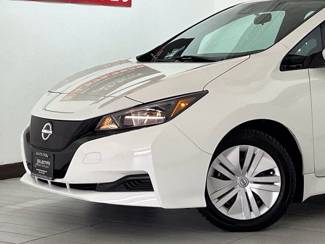 2025 Nissan Leaf S