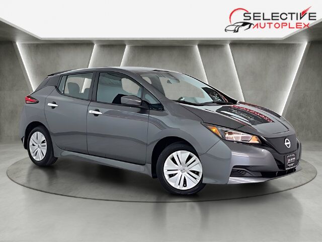 2025 Nissan Leaf S