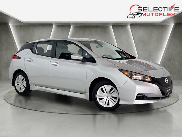 2025 Nissan Leaf S