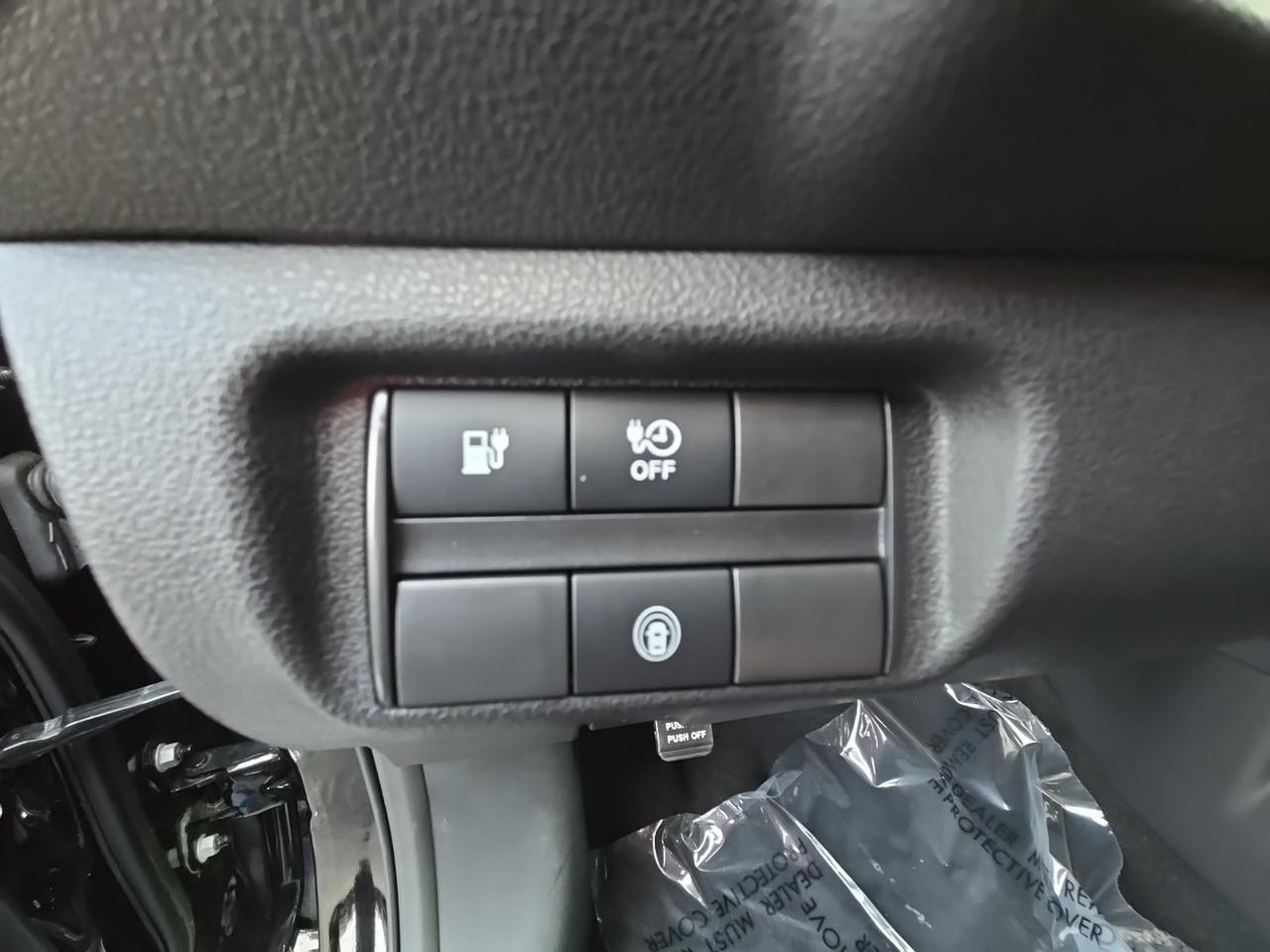 2025 Nissan Leaf S Glen Burnie MD