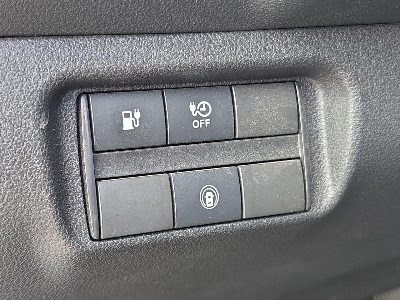 2025 Nissan Leaf S Glen Burnie MD