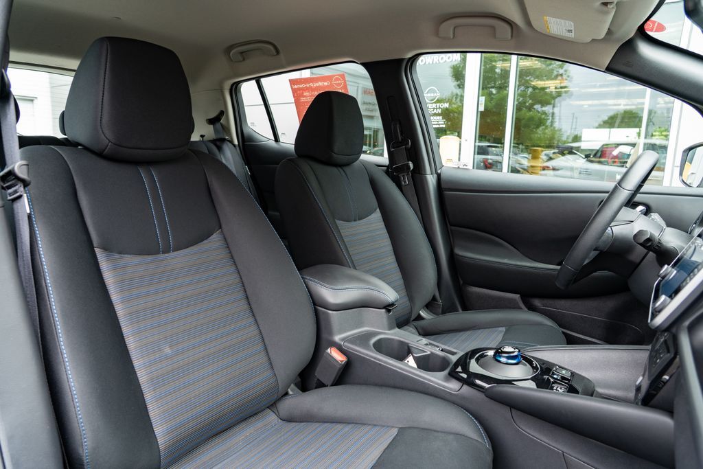 2025 Nissan Leaf SV Plus Beaverton OR