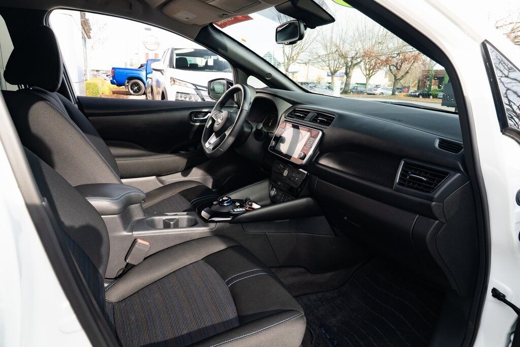 2025 Nissan Leaf SV Plus Beaverton OR